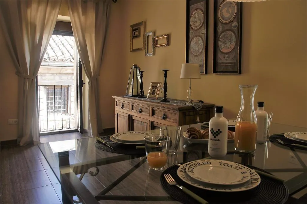 Arco De Las Descalzas Apartment Ubeda